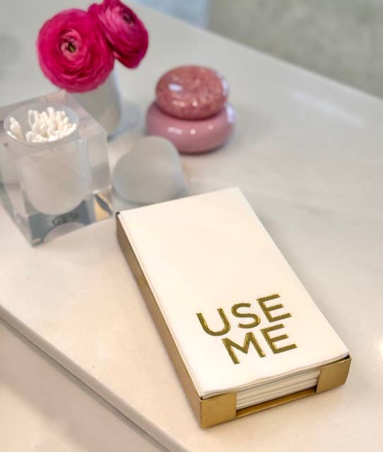 Brass Plated Tray with Guest Towels