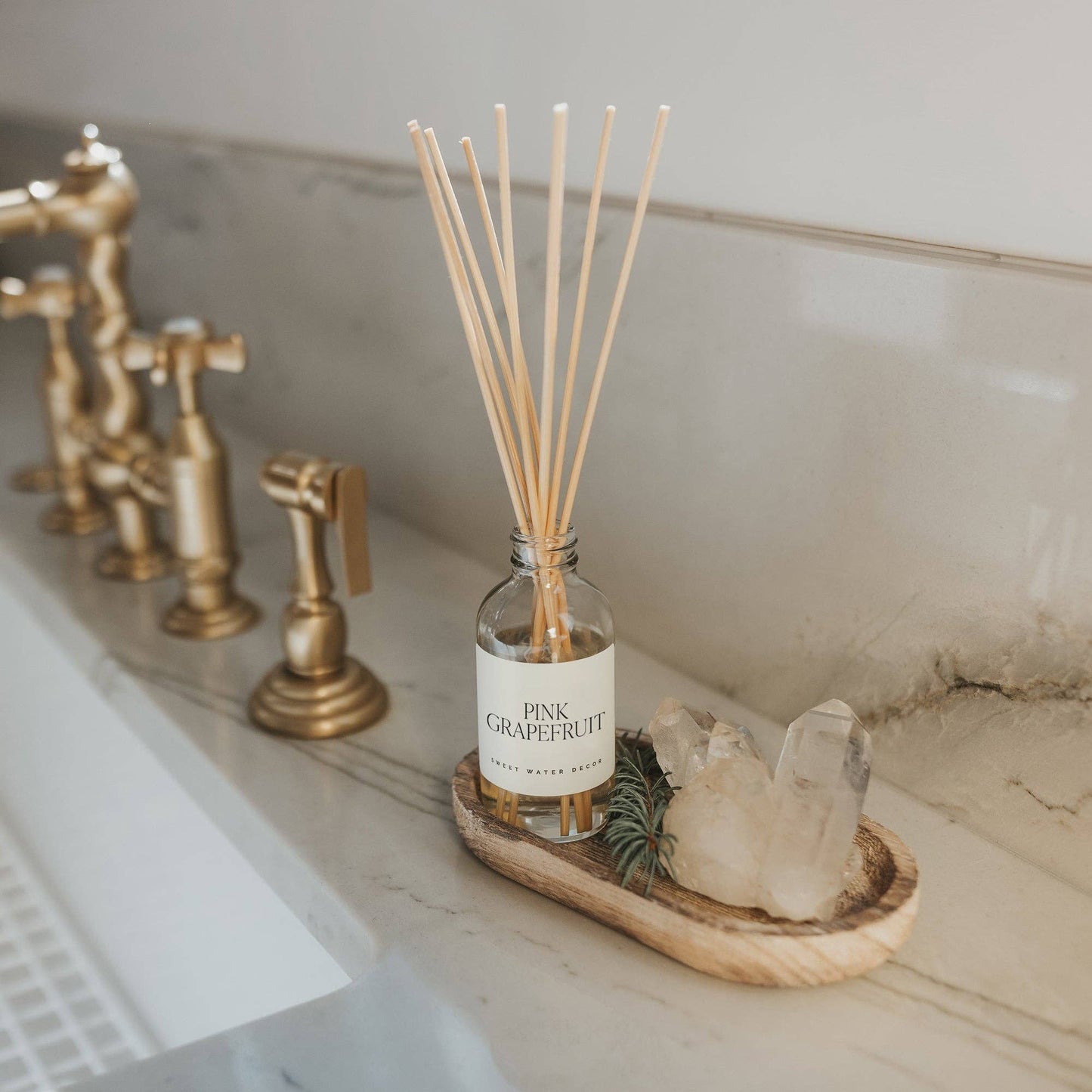 *NEW* Pink Grapefruit Reed Diffuser - Home Decor and Gifts
